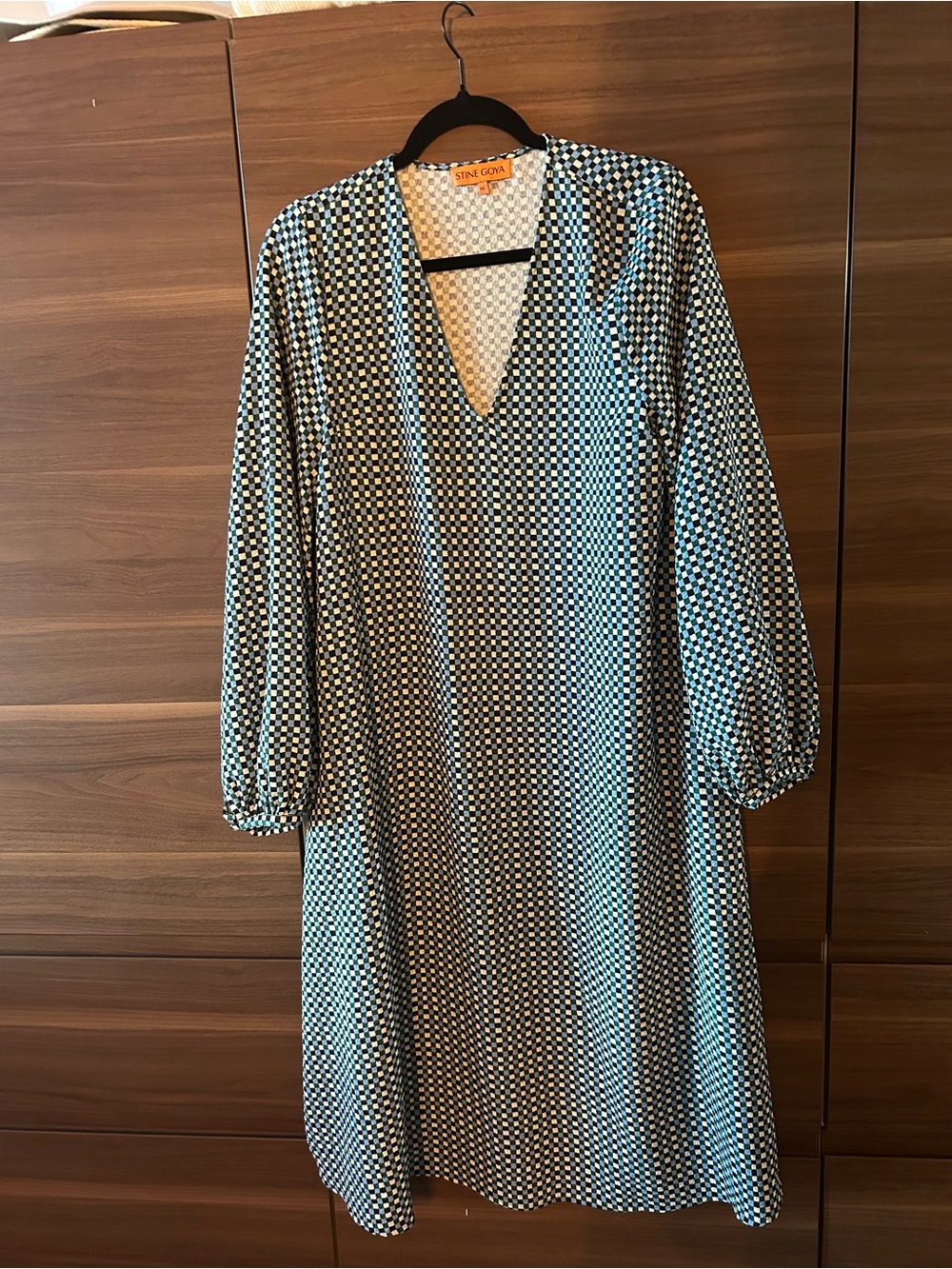 STINE GOYA Black , Blue & White Check V-Neck Long Sleeve Dress.